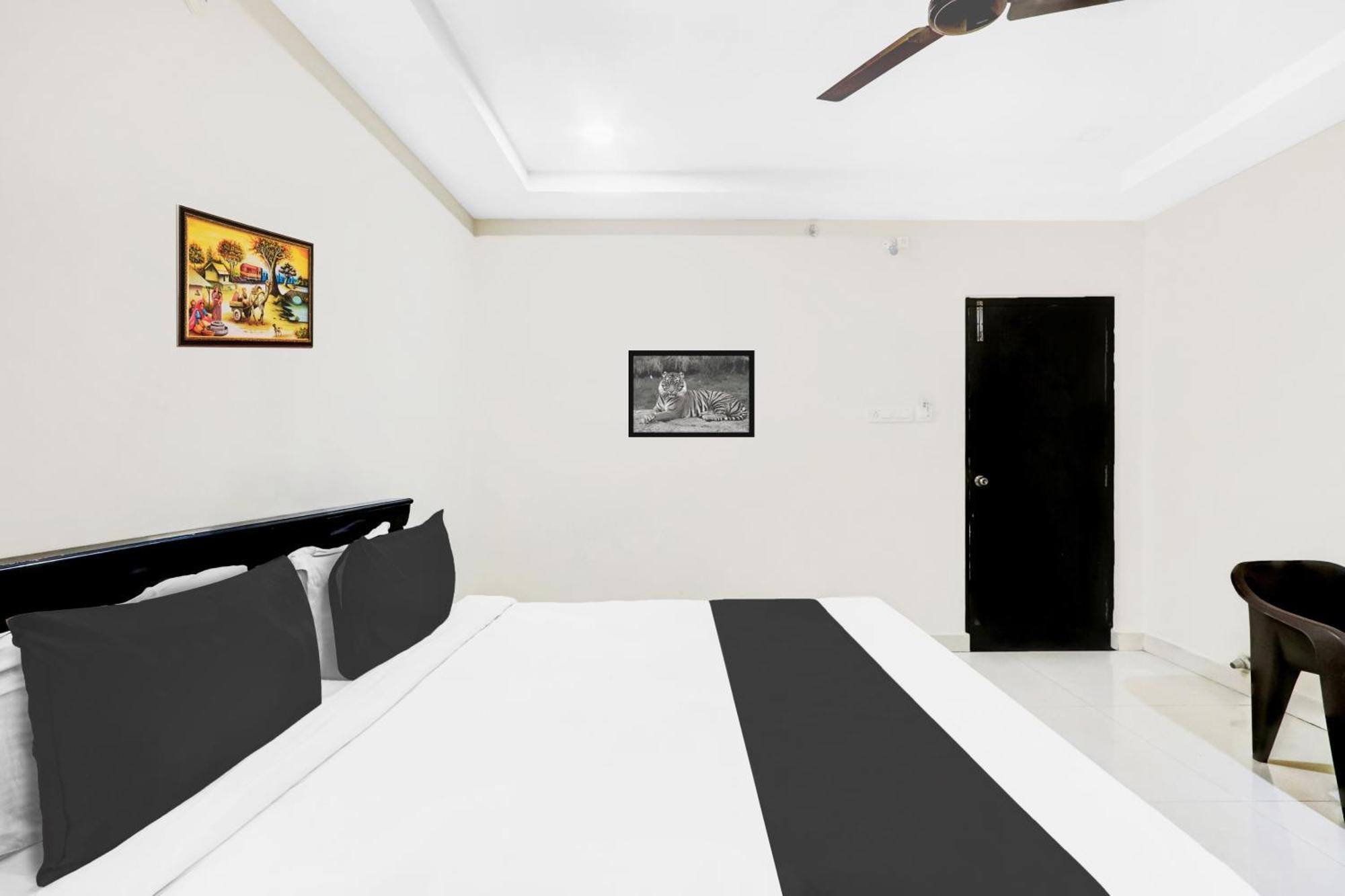 Super Townhouse Daba Garden Road Hotel Visakhapatnam Exterior photo