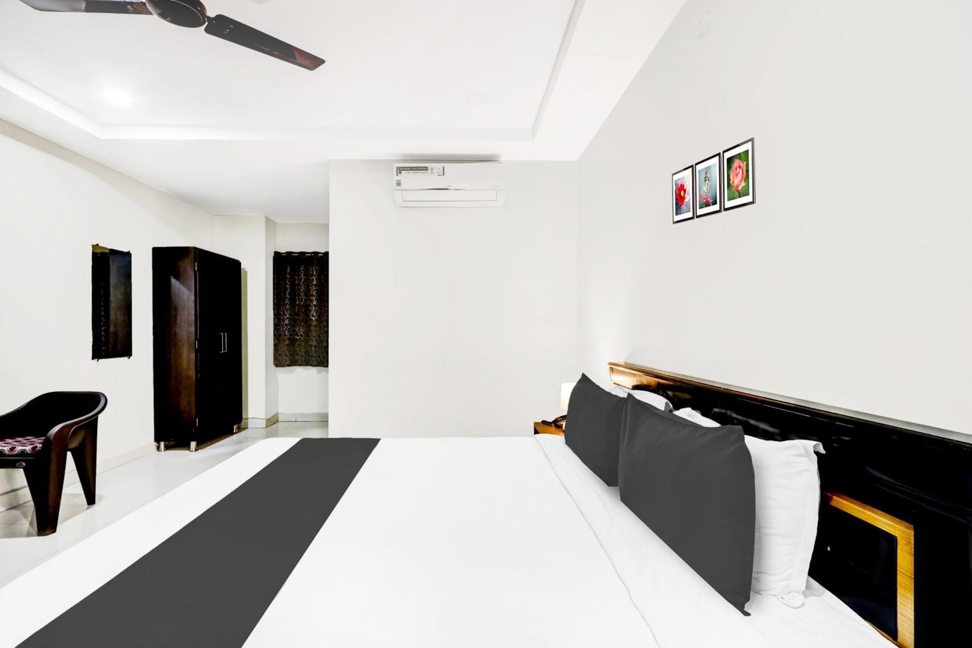 Super Townhouse Daba Garden Road Hotel Visakhapatnam Exterior photo