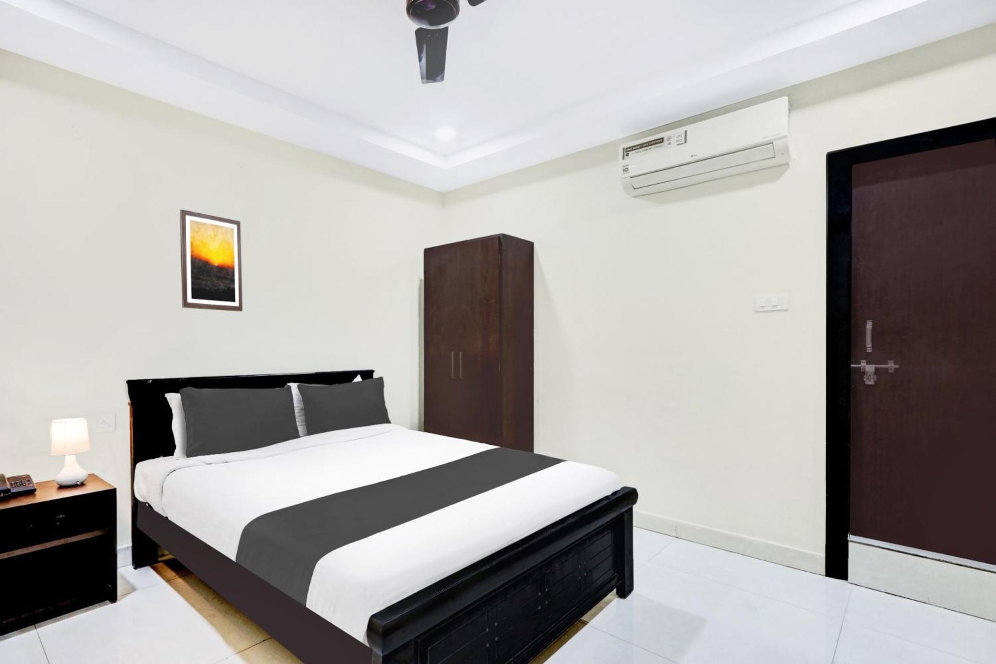 Super Townhouse Daba Garden Road Hotel Visakhapatnam Exterior photo